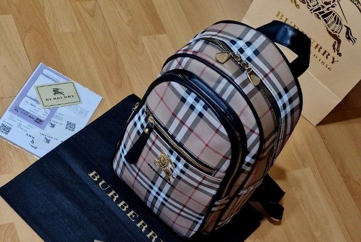 Rucsac Burbbery super model, l9go metalic, saculet inclus