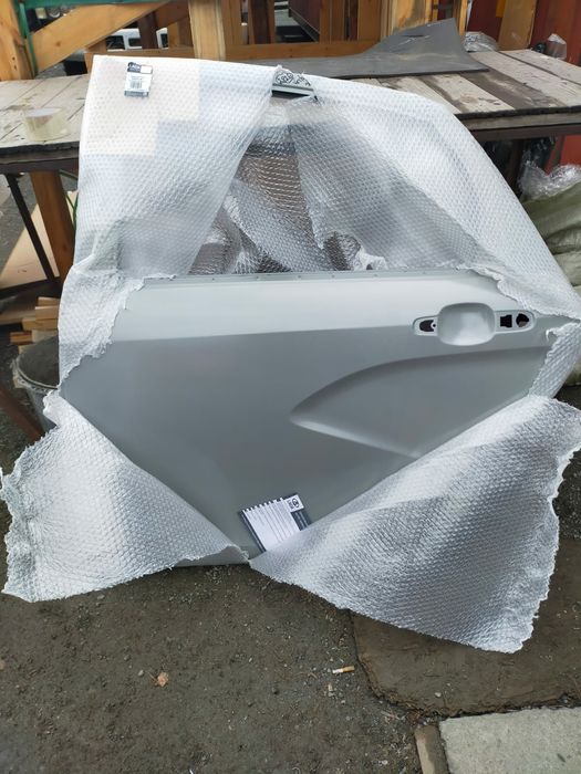 Дверь Лада веста оригинал