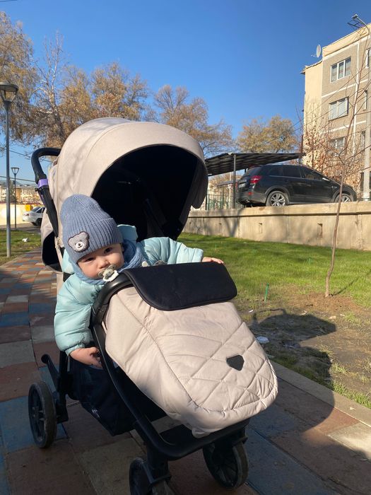 Прогулочная коляска с Европы Black Flex