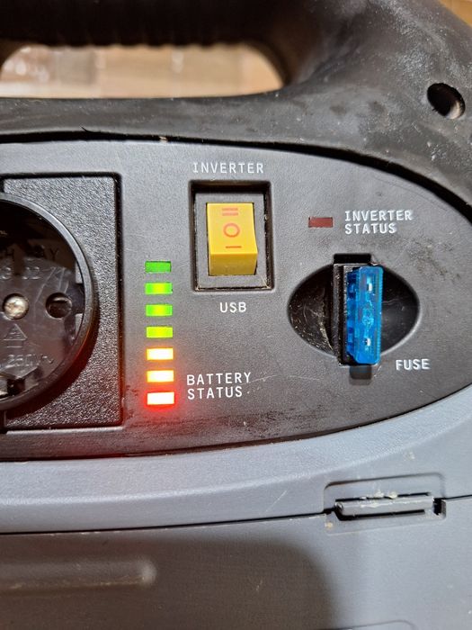 Robot pornire auto, compresor lanterna si invertor