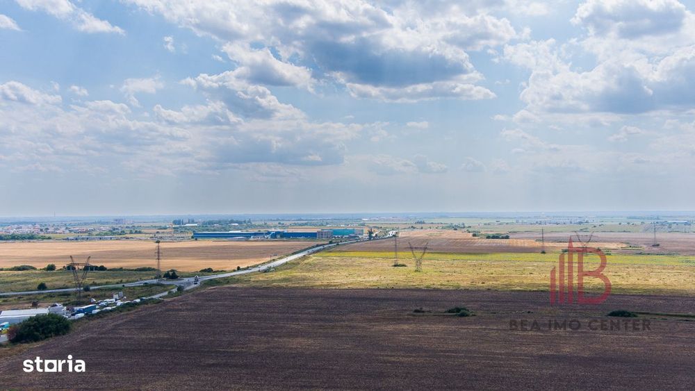 Teren intravilan în suprafață de 152995 mp