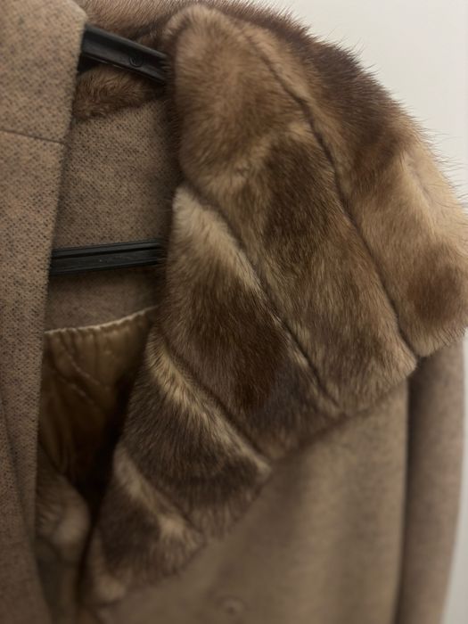 Пальто MODALISSA с меховым воротником