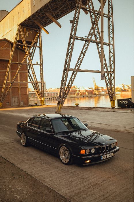 BMW 7 Series 1992 — imagine 3