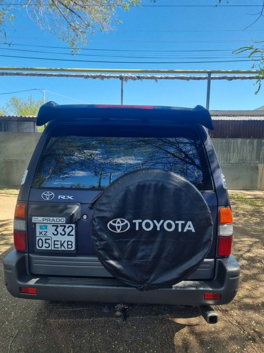 Продам машину Toyota