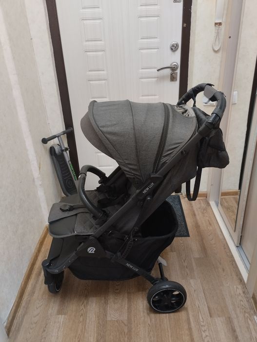 Продам детскую коляску