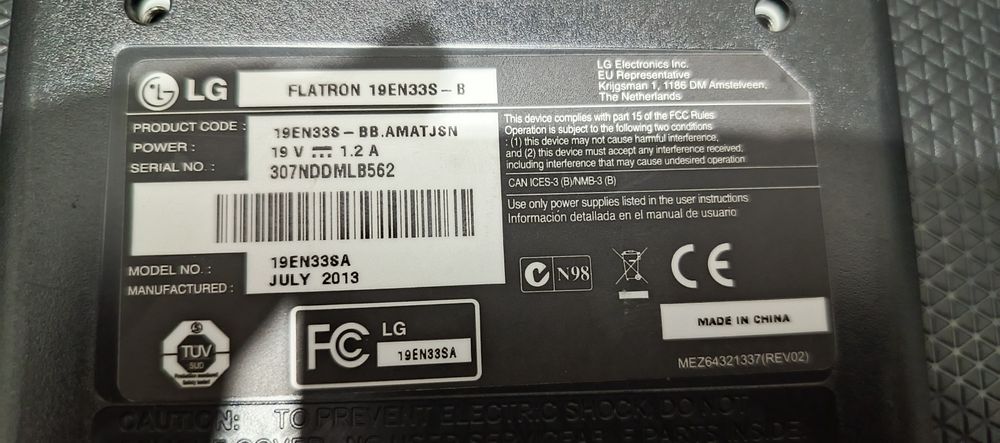 Монитор LG+samsung оба 19 дюймовый для запчасти