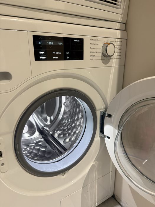 Перална машина и сушилня с термопомпа Miele