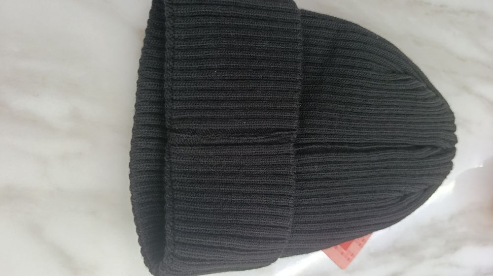 Нови дебели шапки Tommy, North face други