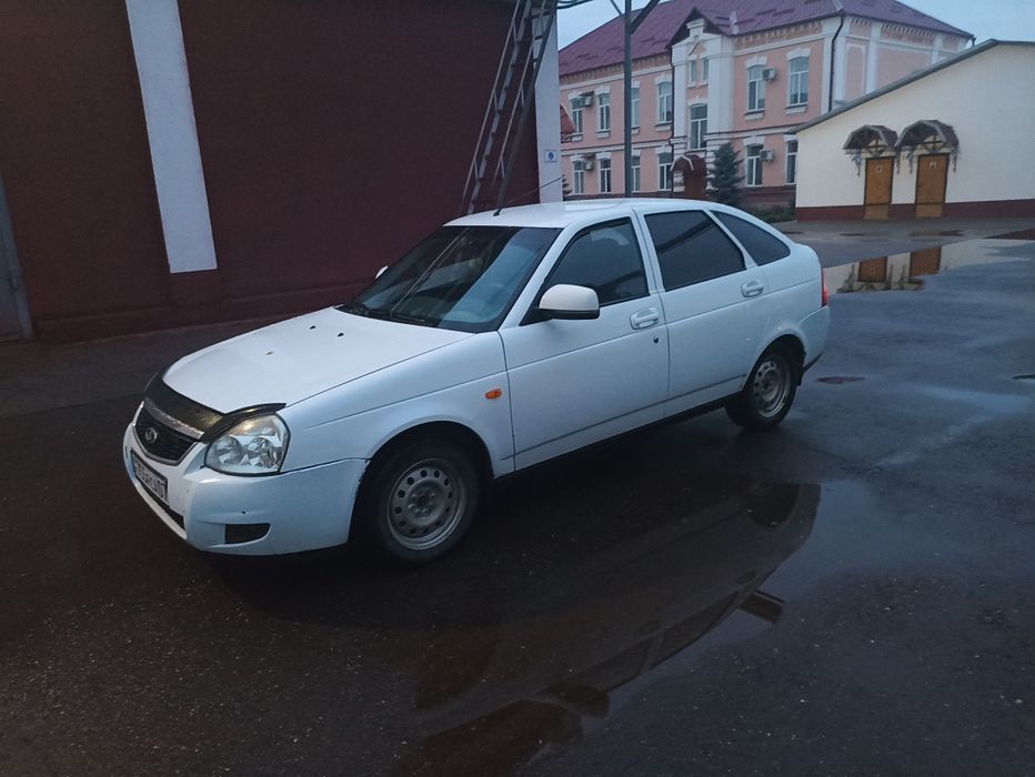 Продам Приору 2172 хэтчбек.