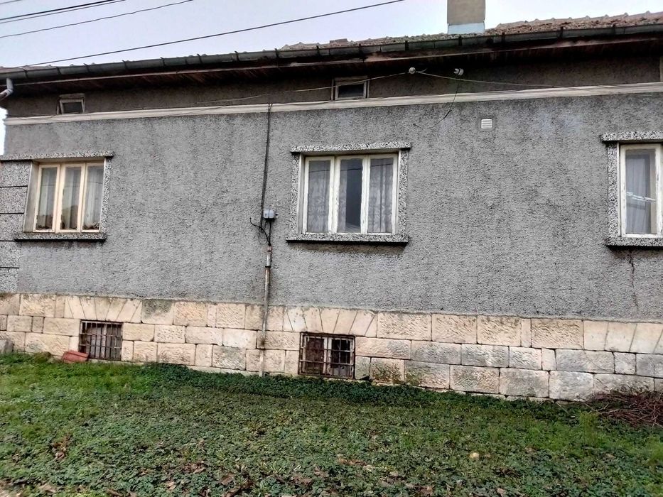 Продава къща в Ряхово
