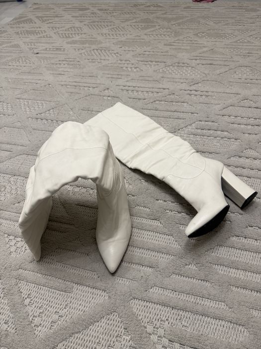 Продам зимние сапоги