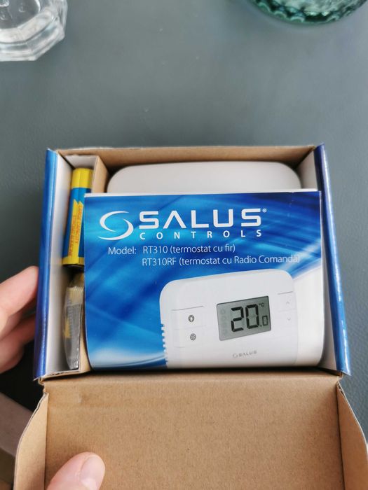 Termostat Salus RT310