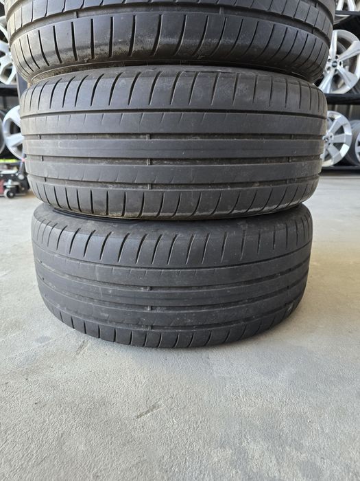 4 Броя 225/45/17 Goodyear 2x6,2mm 2x5,2mm