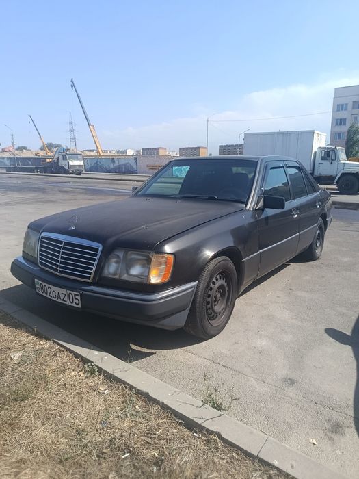 Мерседес 124 об 2.2 мех продам.
