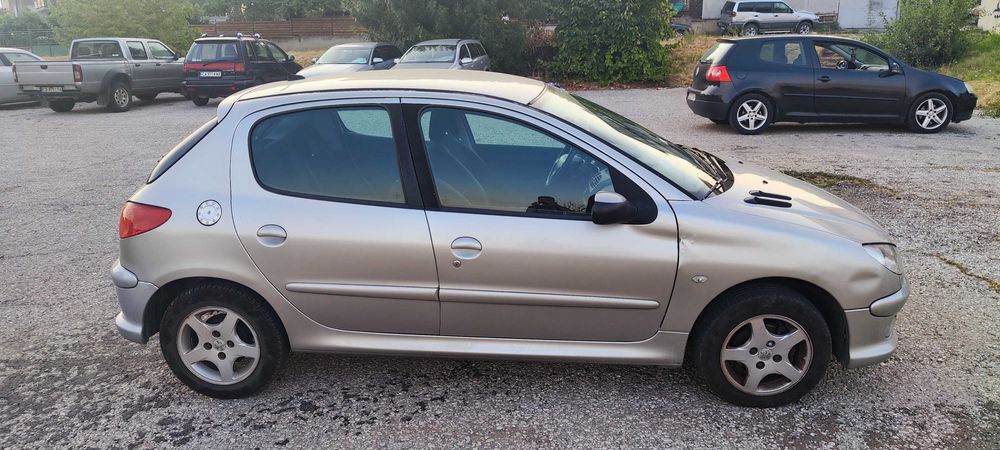 Peugeot 206 1.4I