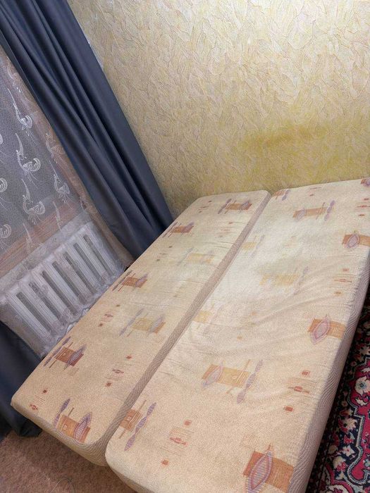 Диван книжка б/у