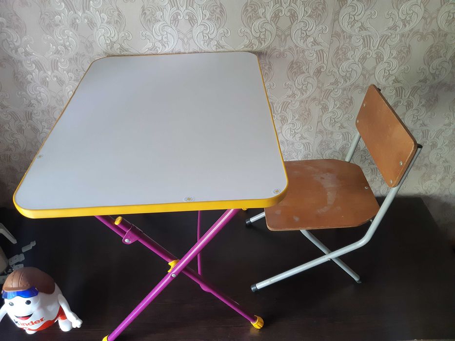 Парта Стол детский nika стул сумка канцелярия и игрушки в комплекте
