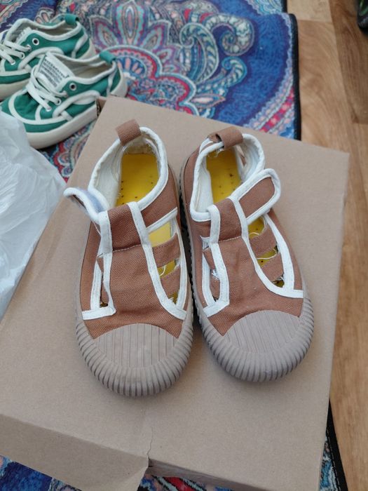 Продам обувь для мальчиков