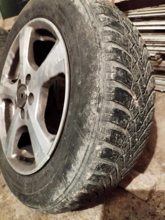 Гуми 15-ки и 18-ки с джанти