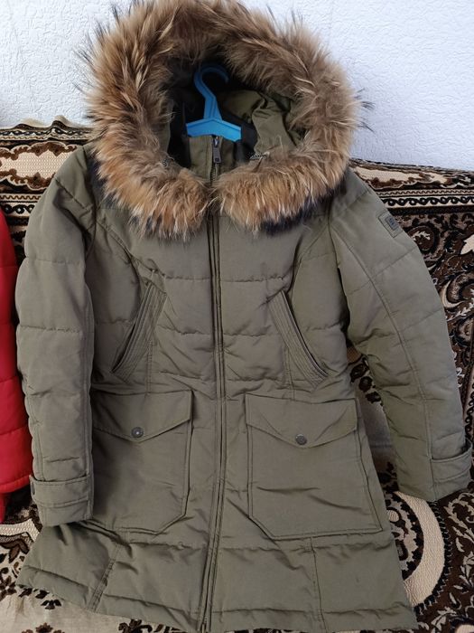 Продам две парки в отличном состоянии