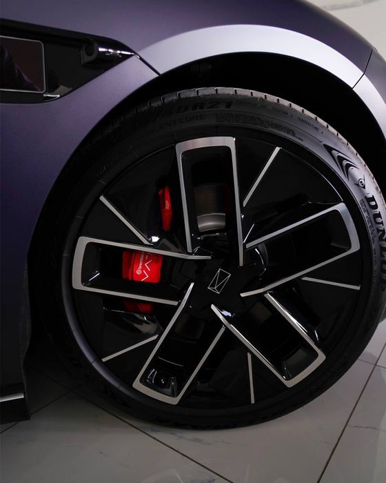 Продаётся космолет AVATR 12 GT, в обвесе, на пневме