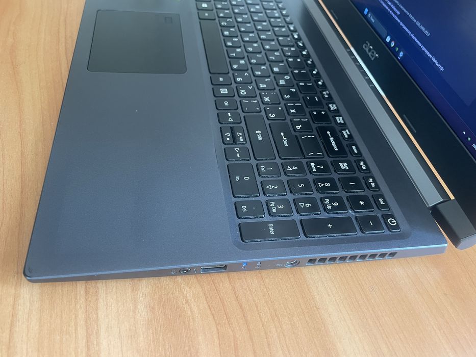 Ноутбук Acer Aspire 7