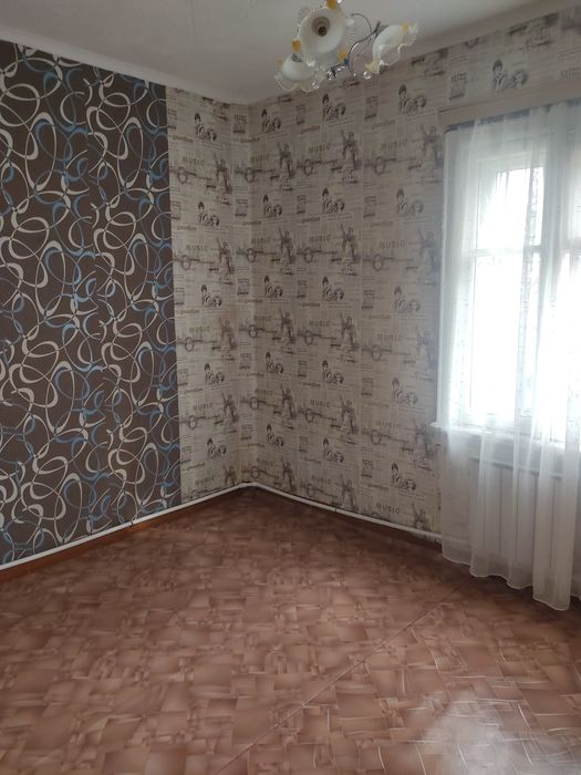 Продам трёхкомнатную квартиру