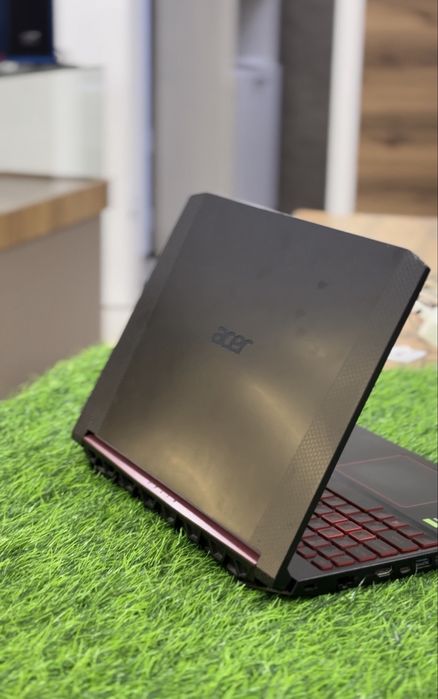 Acer Nitro 5 игровой ноутбук