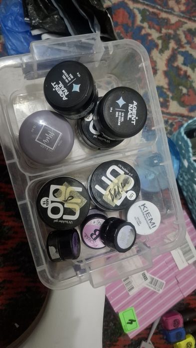 Продам все для маникюра