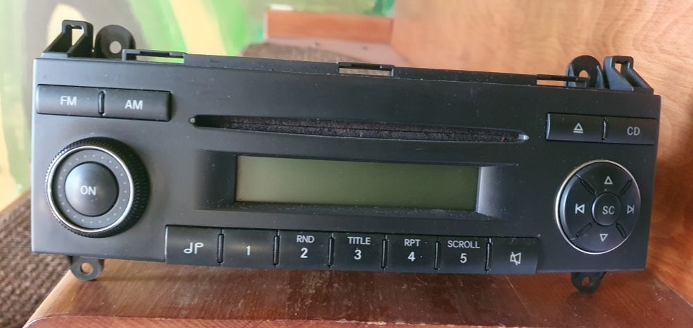 Vand radio  cd mp3 auto Mercedes