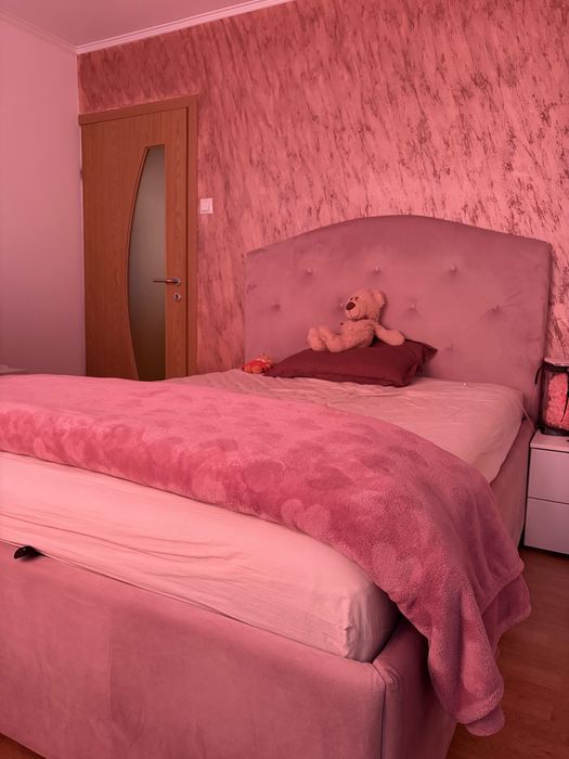 Pat matrimonial tapițat + saltea, de vânzare