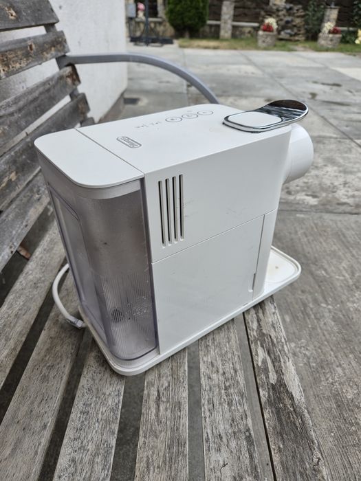 Expresor Nespresso Latissima, alb, pentru piese