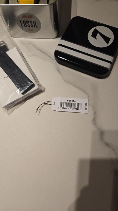 Часовник Fossil FS6044