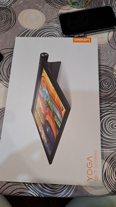 Таблет с кожен калъф