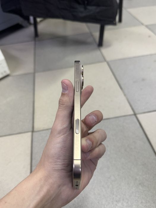 iPhone 16 про макс айфон