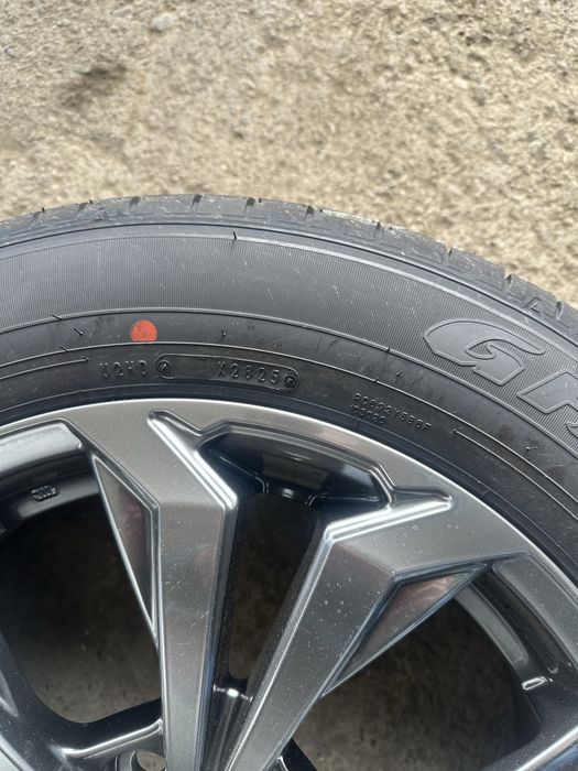 Anvelope Dunlop Grandtrek PT30 225/60/18 H100 de vara