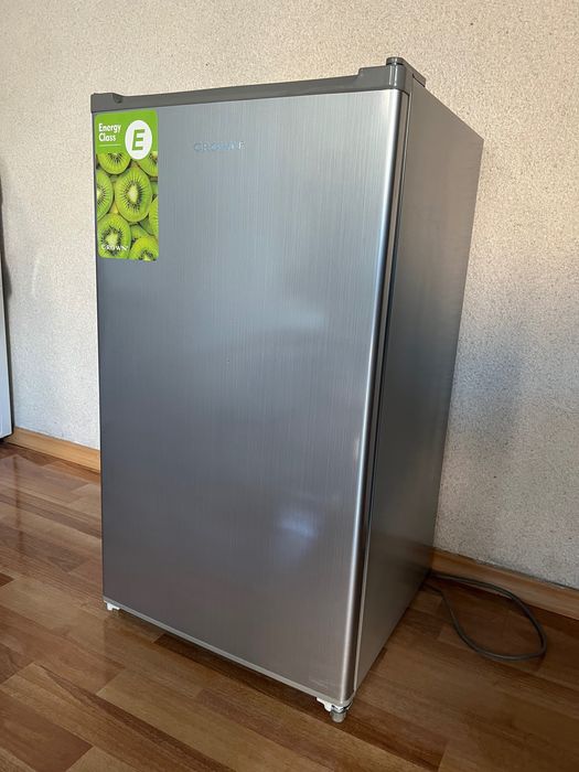 Хладилник Crown DF91ESI 90 л инокс като нов с гаранция