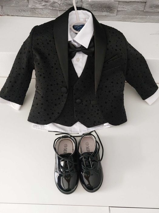 Costum cu pantofi