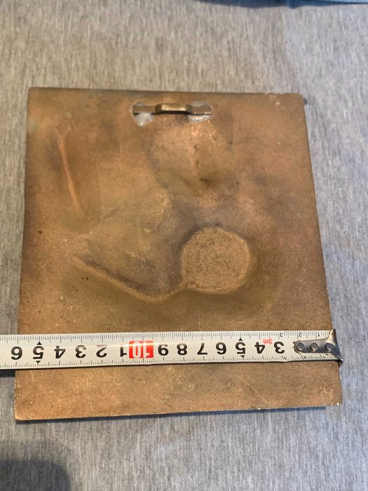 бронзов релефен плакет на философ