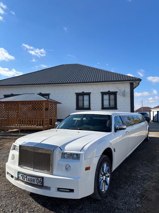 Продам Лимузин в стиле Rolls Royse!