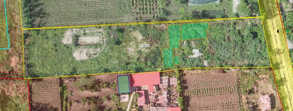 Loc de casă - Teren intravilan - Râșești/Vama Albița 11€/mp Negociabil