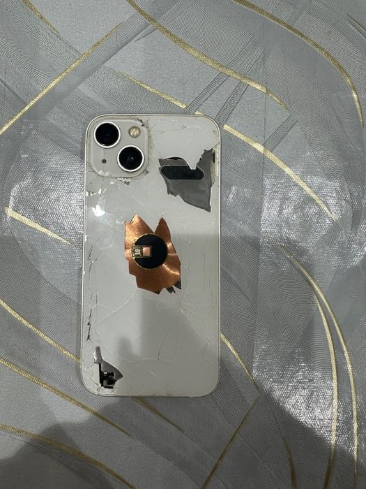 Айфон 13 продаётся
