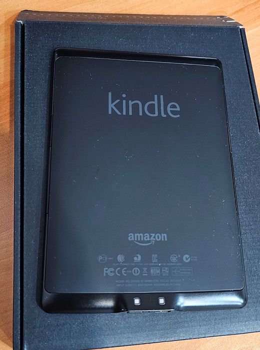 Електронен четец Kindle 4 (6" E-Ink) – Отлично състояние