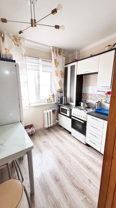 Продам 2 ком квартиру Северный