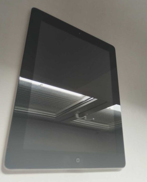 Ipad 2 Apple, 64gb, model A1395, pentru display și piese,stare ff buna