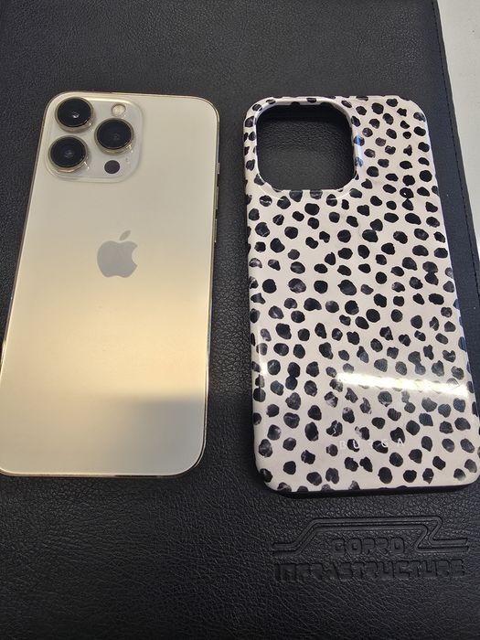 Vand Iphone 13 Pro, Gold