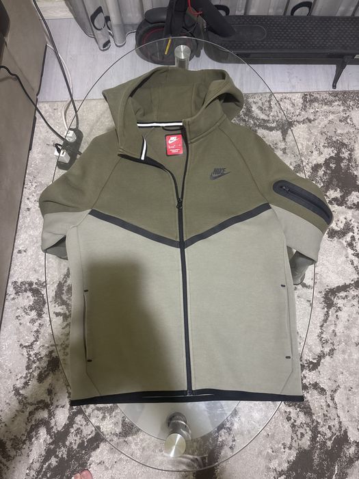 Детски nike tech fleece
