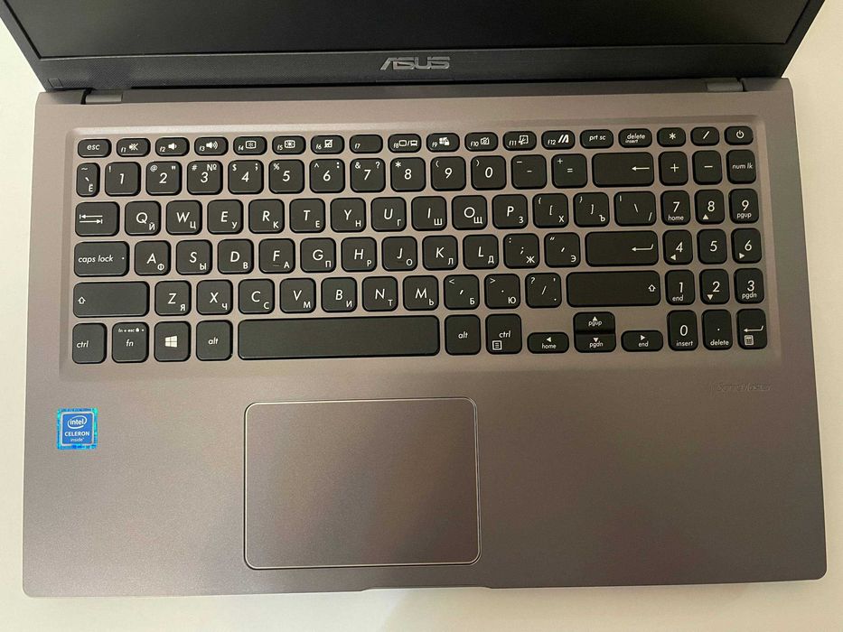Asus X515m  Celeron 4020 4Gb Ram 240Gb ssd