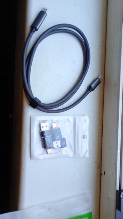 USB-C към USB-C кабел + 6A адаптери (комплект)