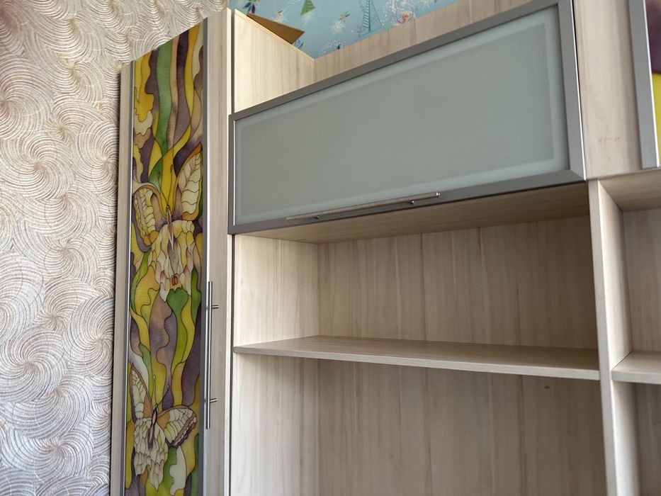 Детскии гарнитур